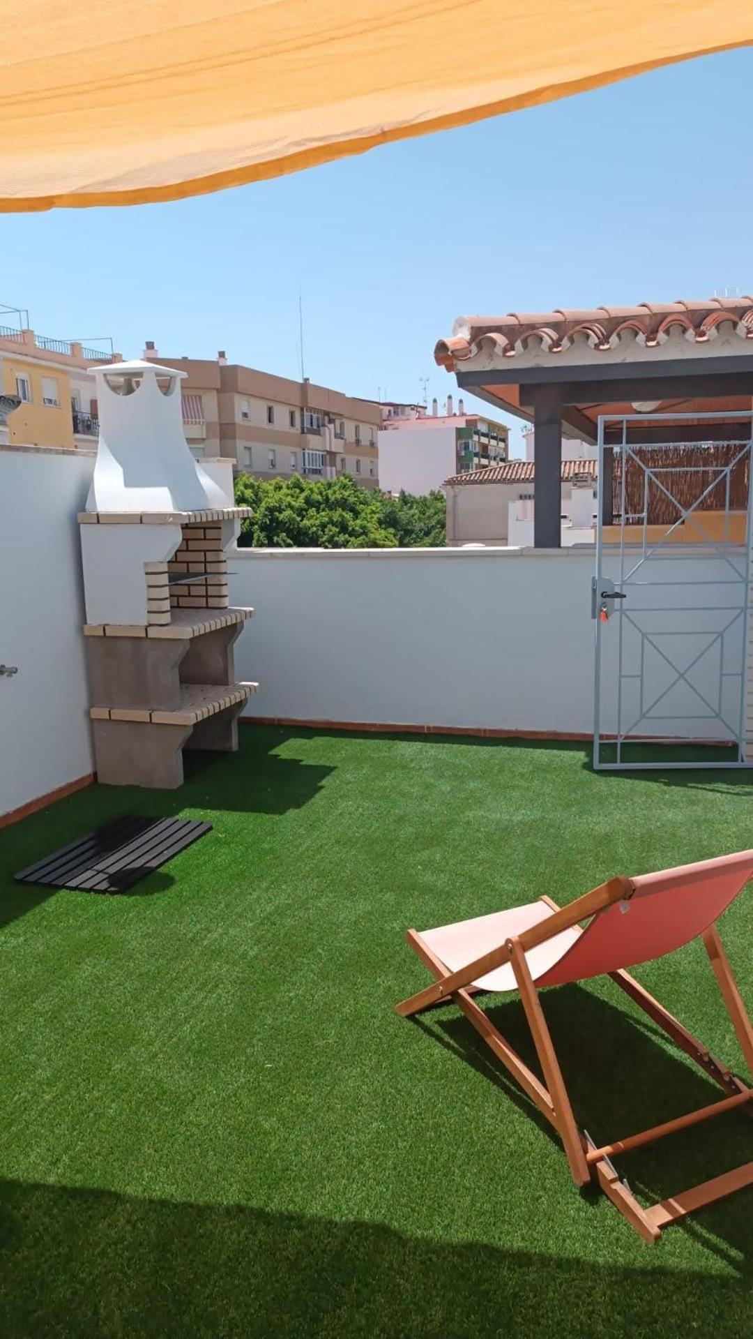 Estudio Centro Malaga Terraza Y Barbacoa 外观 照片